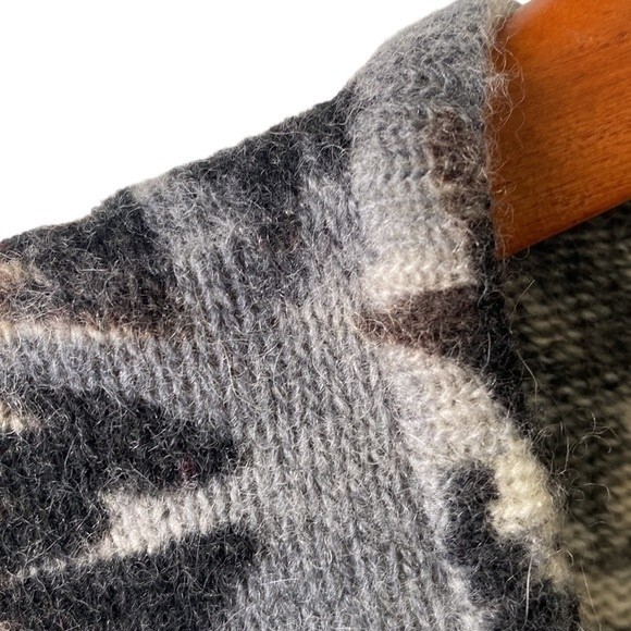 Beth Bowley Nordstrom Floral Watercolor Pearl Button Cardigan Lambs Wool Angora - Picture 5 of 16